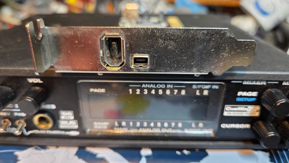 Interfață Firewire Motu Ultralite 10x14 cu placa de captura