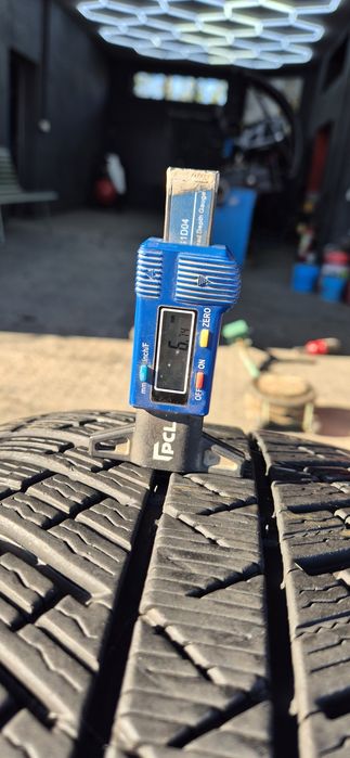 275 50 19 - 255 55 19  Michelin -  Porsche