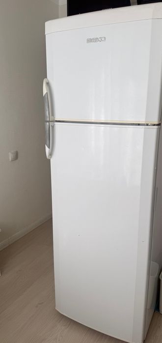 Холодильник Beko