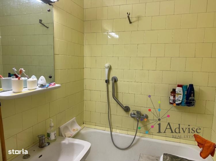 Apartament 4 camere etaj 2/4