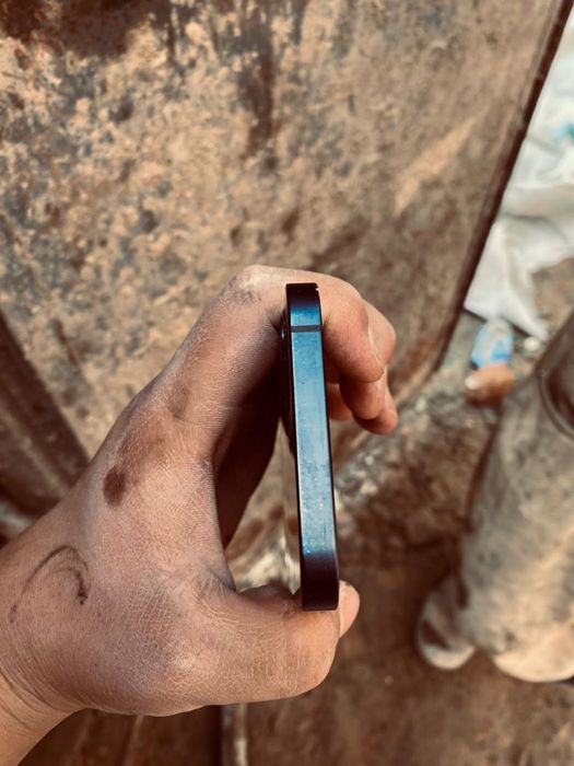 Айфон 12 акб 78%