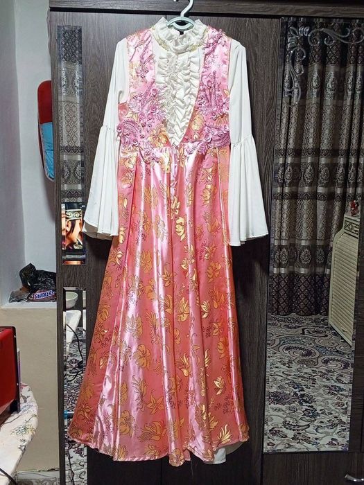 Kelin kiyimlar 1 2kiyilgan holat zoʻr