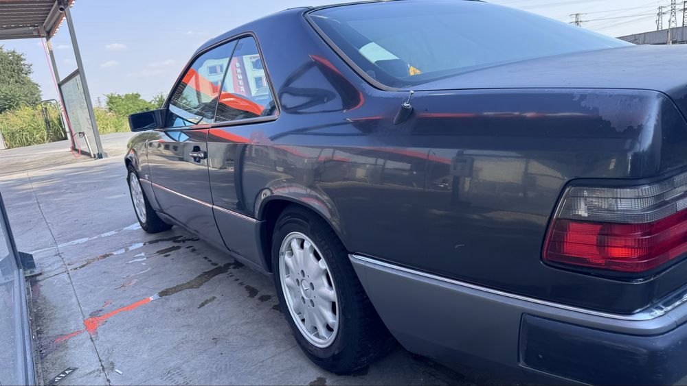Mercedes W124 coupe C124 200CE спешно