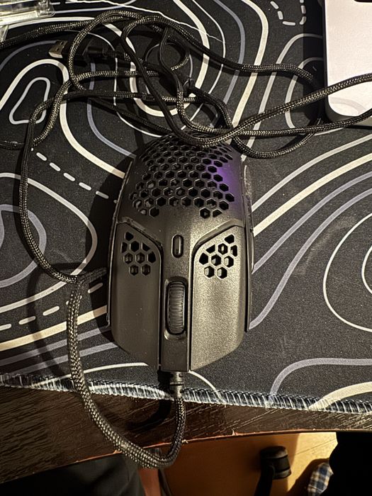 Игровая супер легкая мышь Hyperx Pulsefire