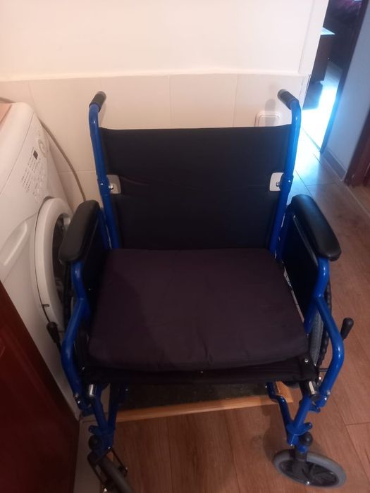 Инвалидная коляска
