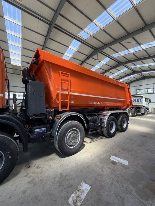 De vanzare Scania 8X4 din anul 2007