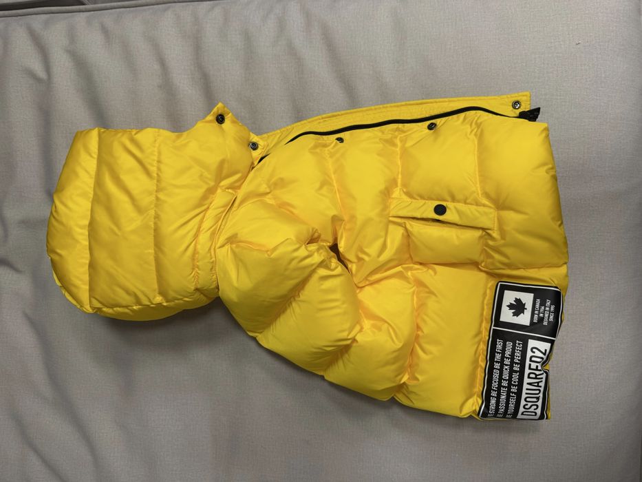 Оригинално Dsquared2 елече