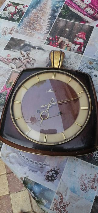 ceas    haid  anii 1960 mecanic pret  280  lei