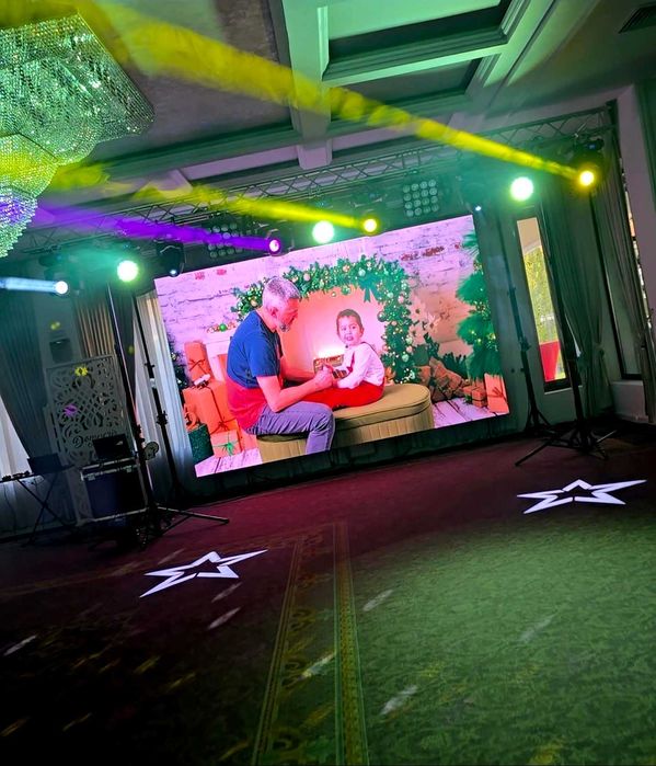 Ecran LED Profesional Indoor P2.6 - 4x2,5M