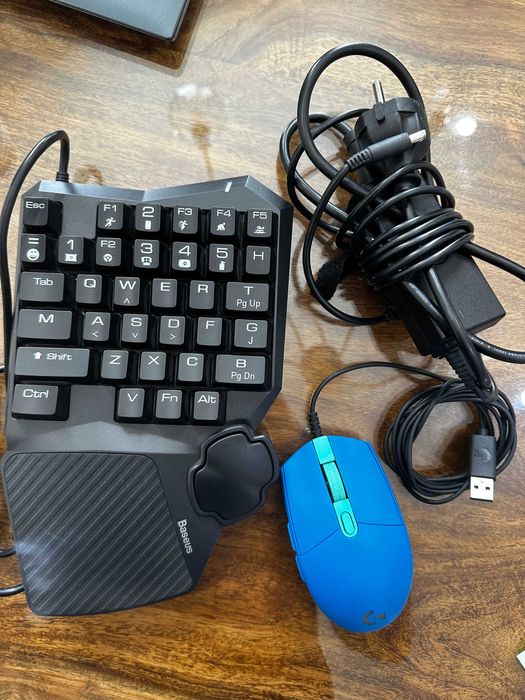 Dell Inspiron 3593 (i5/SSD 512GB) + ПОДАРЪК Геймърски комплект (Logitech/Baseus)