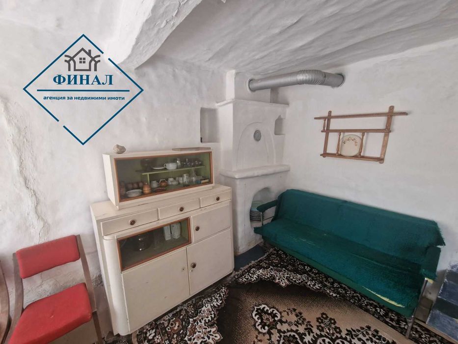 Продава се Къща в с. Вехтово, Област Шумен - 100 кв.м за 164 €/кв.м - Снимка #10