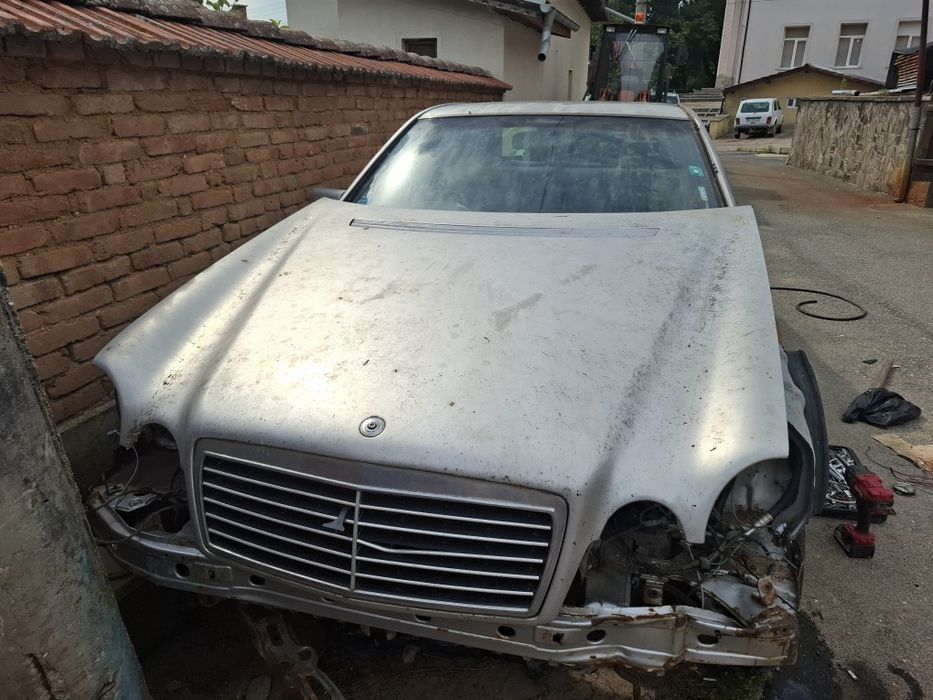 Мерцедес W210 300TD
