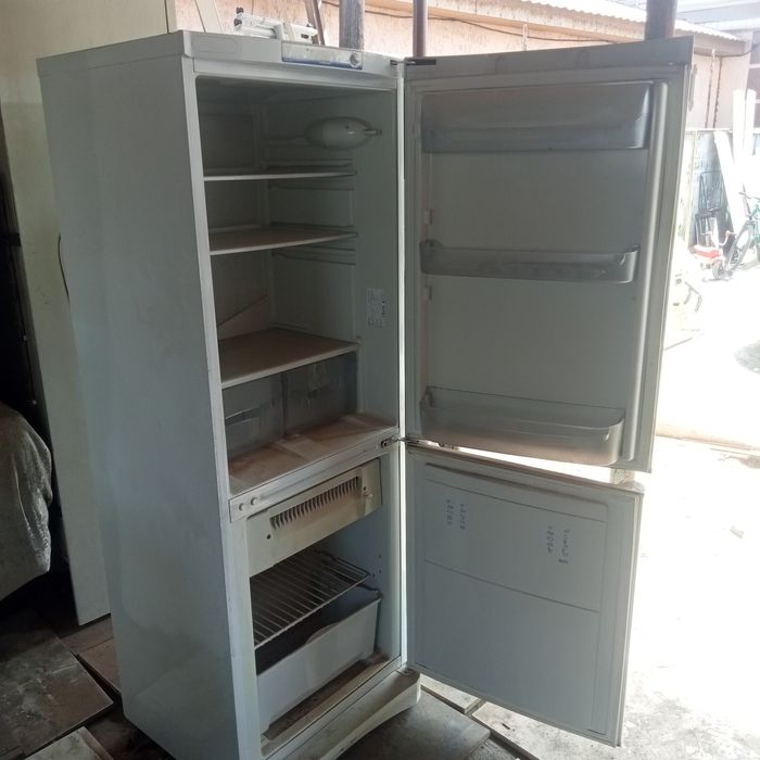 Холодильник продам