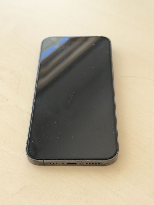 Iphone 13 Pro aproape nou