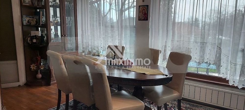 Продава се Къща в Варна, Аспарухово - 310 кв.м за 1420 €/кв.м - Снимка #2