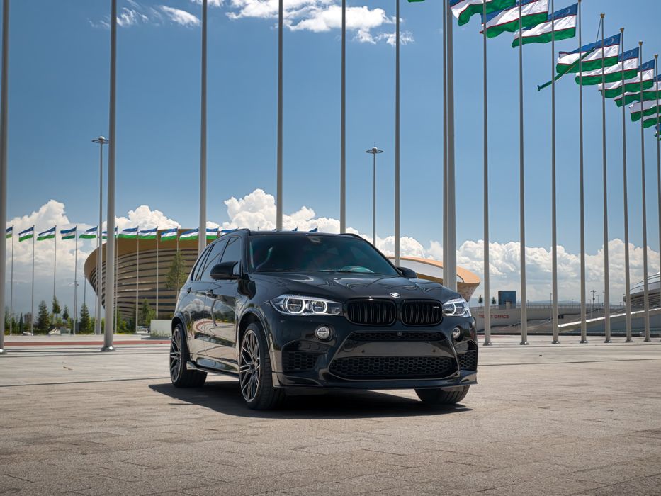 X5M f85 2018 года