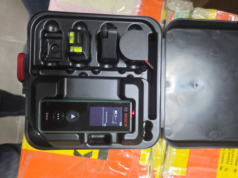 Bosch Zamo - Telemetru laser, 25 m, +/-2 mm/m, 10 valori memorate