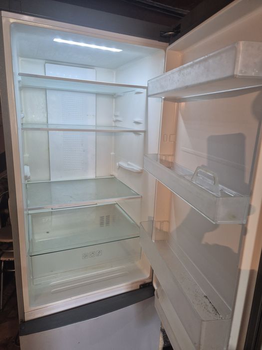 Продам холодильник б/у