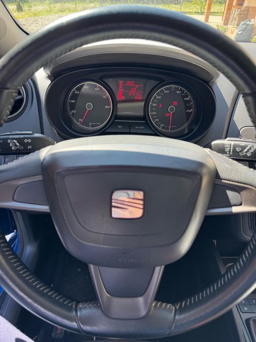 Seat Ibiza 1.2 TSI 107 000 km. Foarte multe dotari - xenon