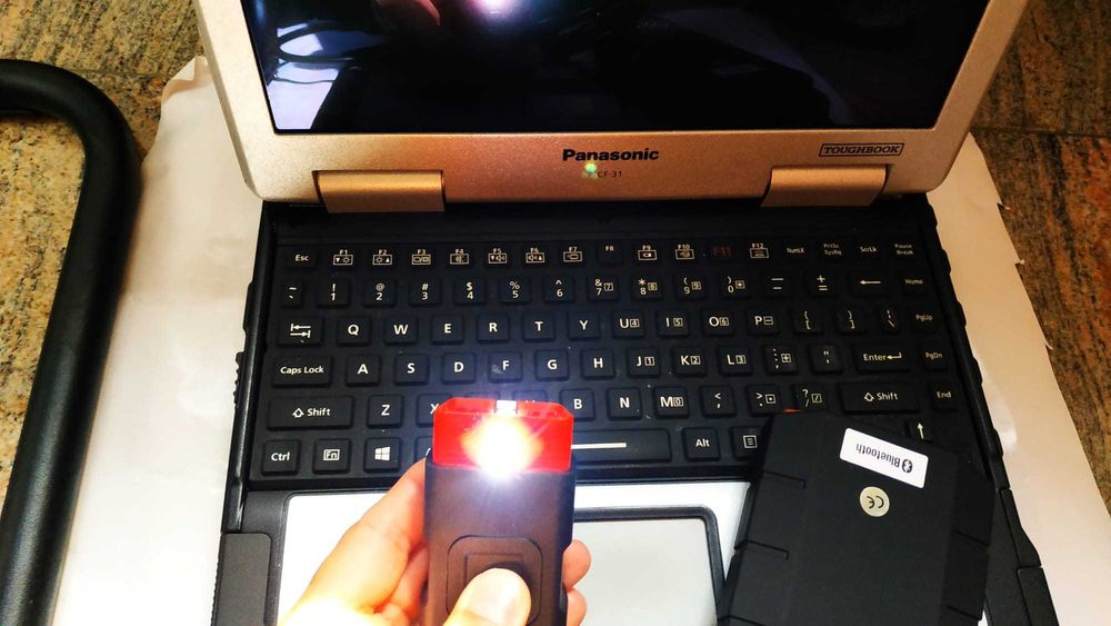 Kit Tester Auto Delphi V2022 + Laptop Militar Panasonic CF30 Touch