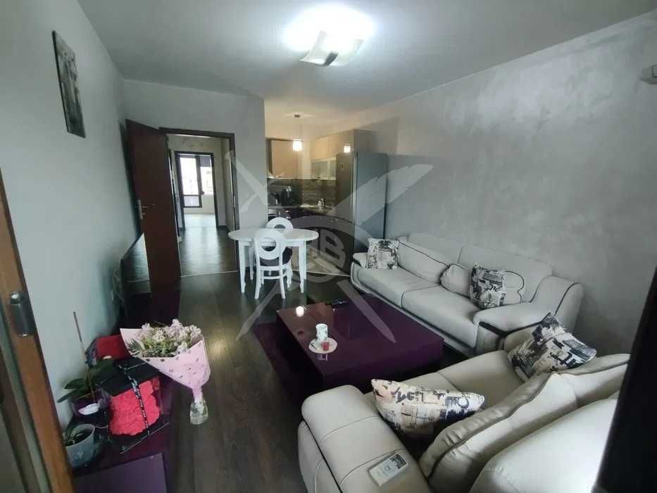 Продава се Тристаен апартамент в Пловдив, Каменица 2 - 109 кв.м за 2647 €/кв.м - Снимка #2