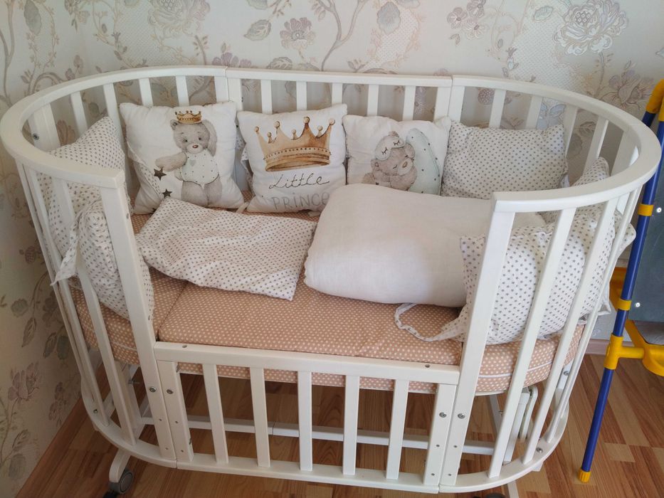 Продам детскую кроватку 3 в 1