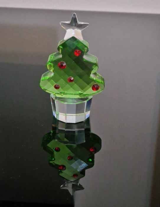 Brad de Crăciun Felix, de dimensiuni medii, din cristale Swarovski