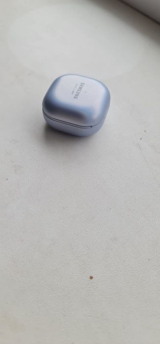 Bluetooth наушники Samsung Galaxy Buds