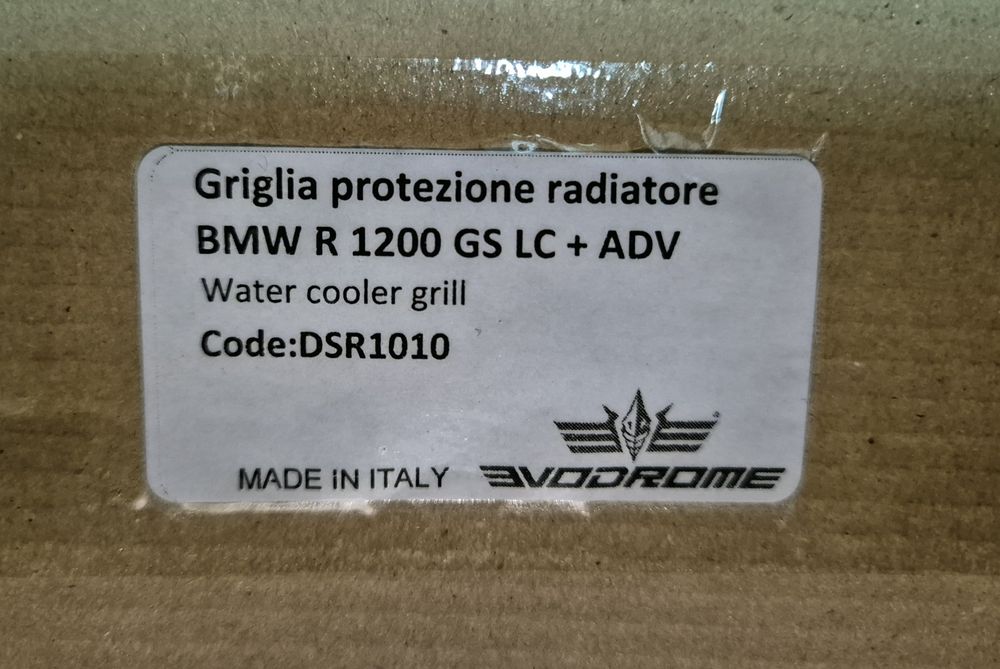 Метални гардове за радиатор на BMW R12OOGS