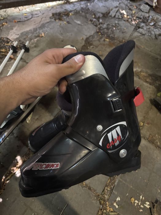 Детски ски Salomon + щеки + обувки