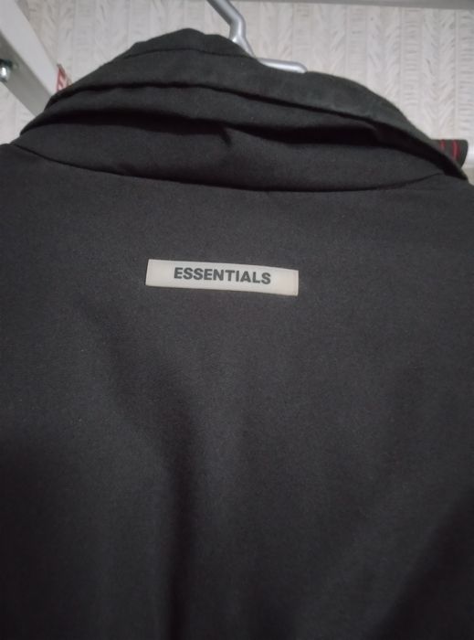 Продам куртку мужскую