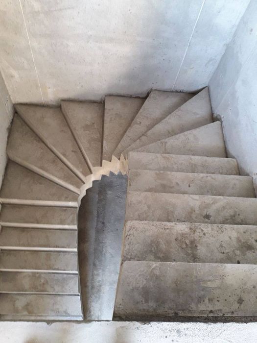 Barcha turdagi beton zina quyip berish xizmati