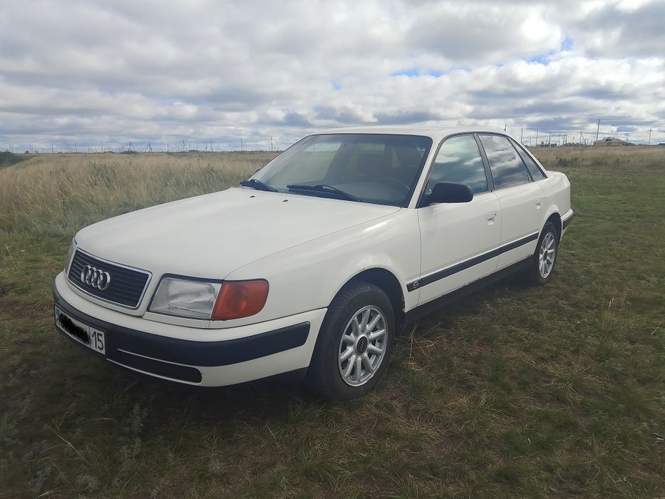 Продам Ауди 100 с4