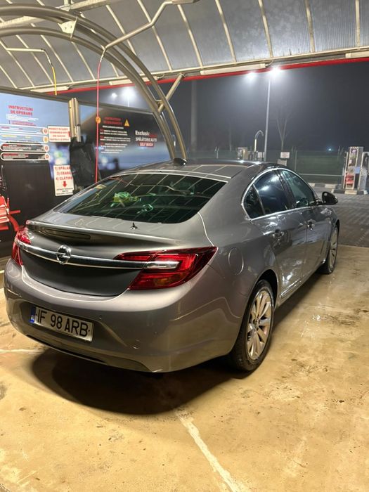 Opel Insignia Limousine • Automat • 2016 • 1.6D •