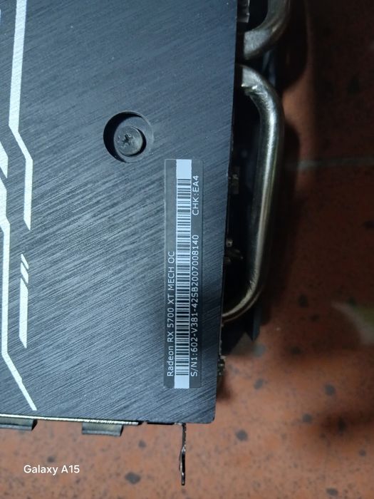 Продам видео карту Rtx 5700