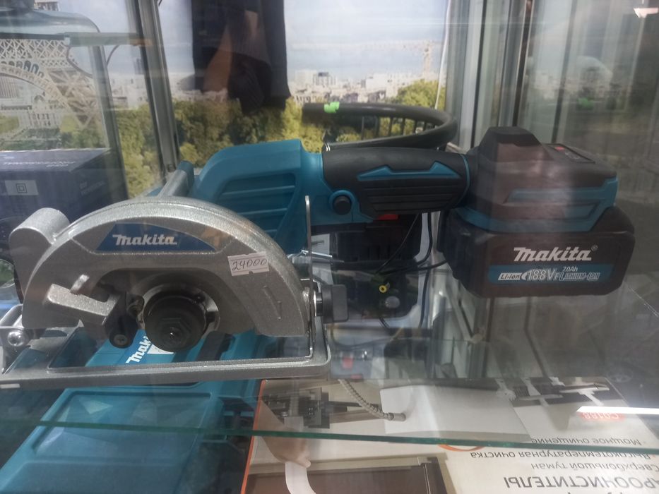 Пила по дереву. 185мм 125мм