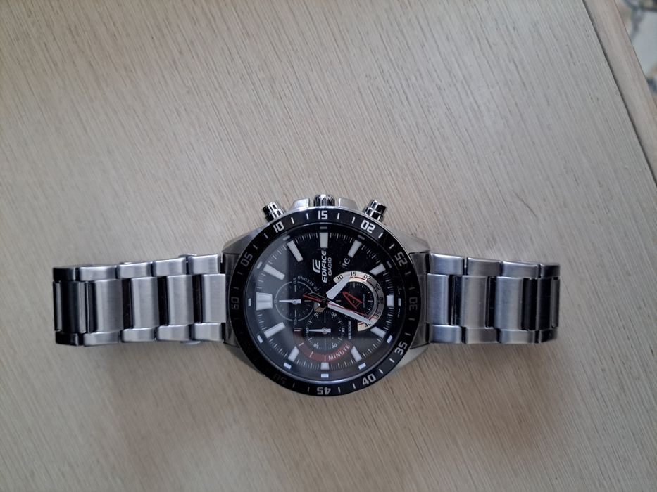 Наручные часы от официального магазина Casio