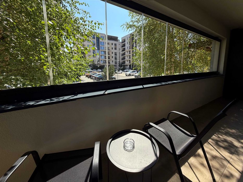 2 camere open space Coresi Kasper 46+11mp / parcare / boxa / pe pietonal