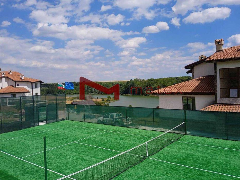 ЕДНОСТАЕН АПАРТАМЕНТ в ЗАТВОРЕН комплекс, село Николаевка - Християн