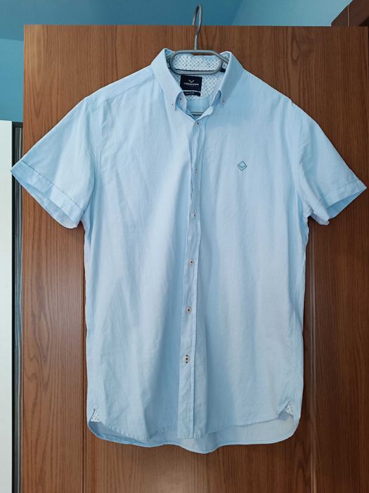 Мъжка риза с къс ръкав