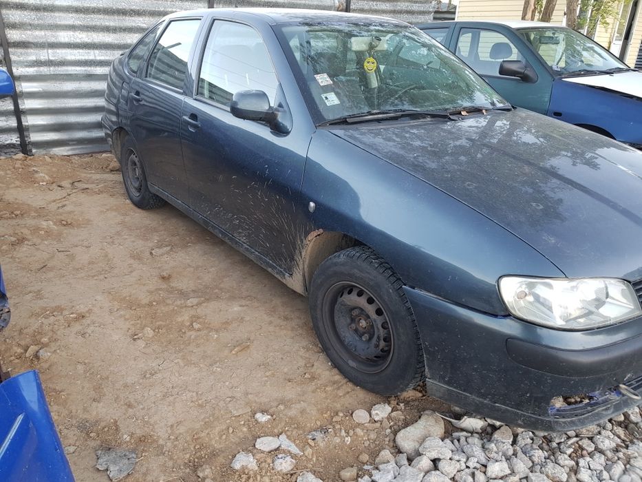 Seat Cordoba 1.9 SDI НА ЧАСТИ !!!