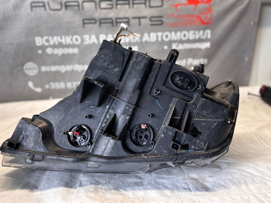 BMW X3 F25 - Десен фар