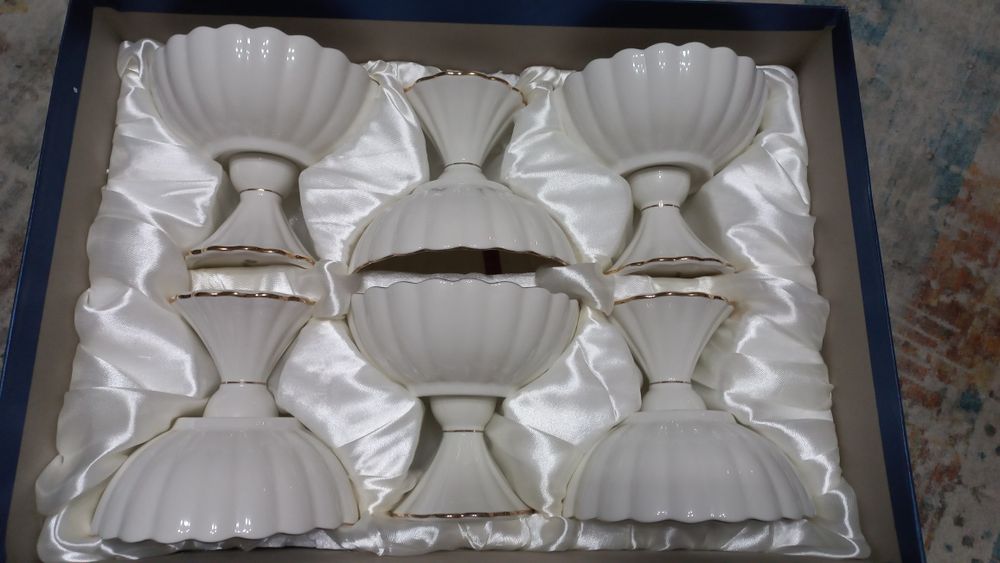 Продам конфетницы