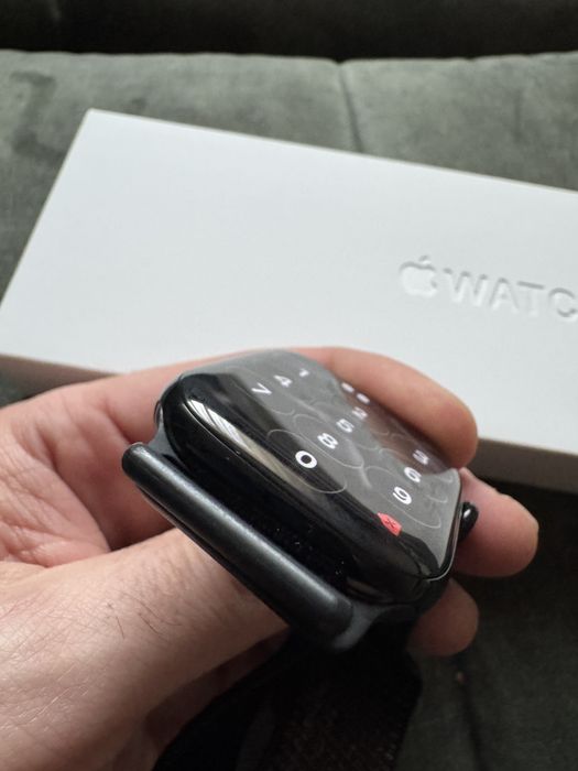 Apple Watch 11 46 mm Jet Black