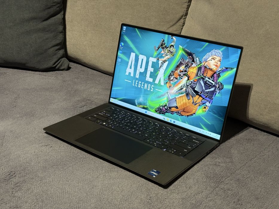 Лаптоп 15.6’FHD+IPS 500nits i9-12900H RTX A2000 8GB Dell Precision 5570 32GB DDR5 512GB SSD