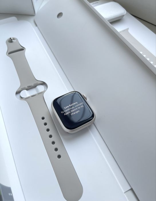 Новый Apple iWatch 8 Starlight 45mm No Active