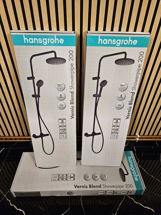 Hansgrohe Vernis Blend Showerpipe 200