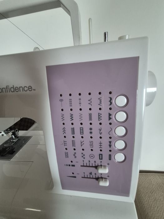 Singer Confidence 7463