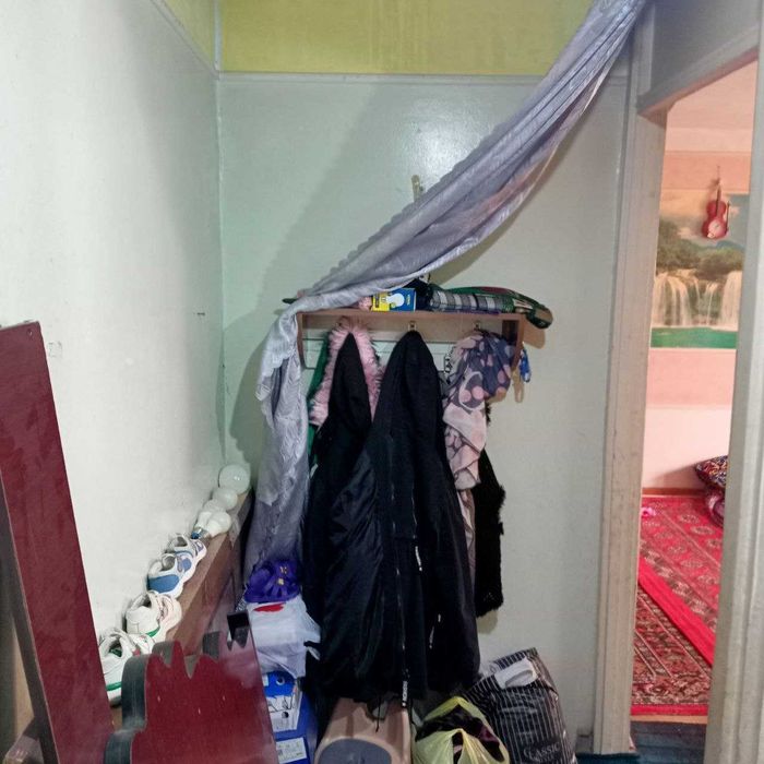 Шодлик масжид якинида 2 хонали 3 хонага мосласа булади