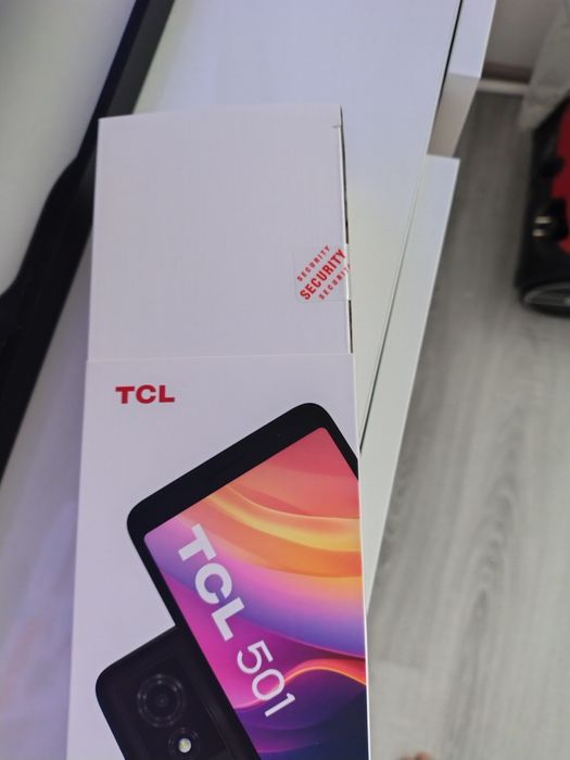 Tcl 501 32gb noi sigilate libere de rețea